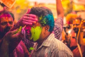 pexels-aneesh-ans-1211968